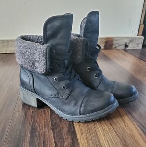 Roxy combat boots